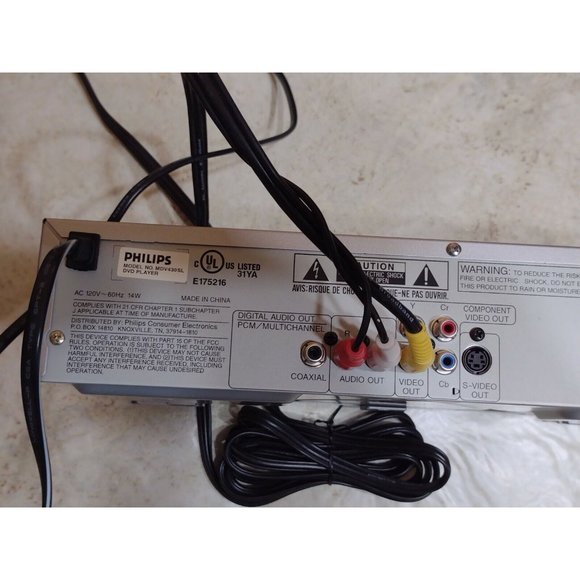 Phillips Magnavox DVD CD Player MP3 Digital Surround With Audio Cables MDV430 - Picture 9 of 10